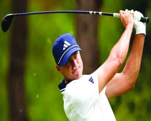 Keegan takes 1-shot lead over Adam Scott at BMW Championship